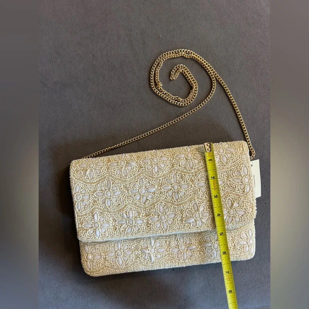 NWT! Cream Floral Beaded Clutch with Gold Strap - Picture 6 of 6